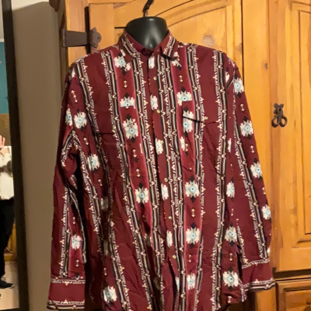 Men’s Wrangler Long Sleeve Shirt
